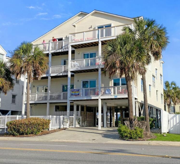 Oceanview 3-Story Getaway W/ 3 Decks, Pool, Game Room マートルビーチ エクステリア 写真